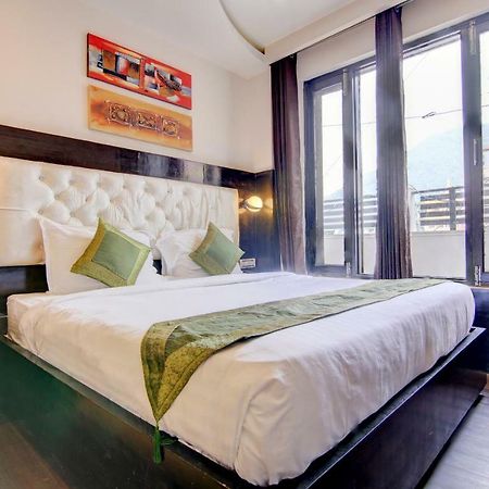 Treebo Trend Lavish Inn Dharamshala Exterior photo