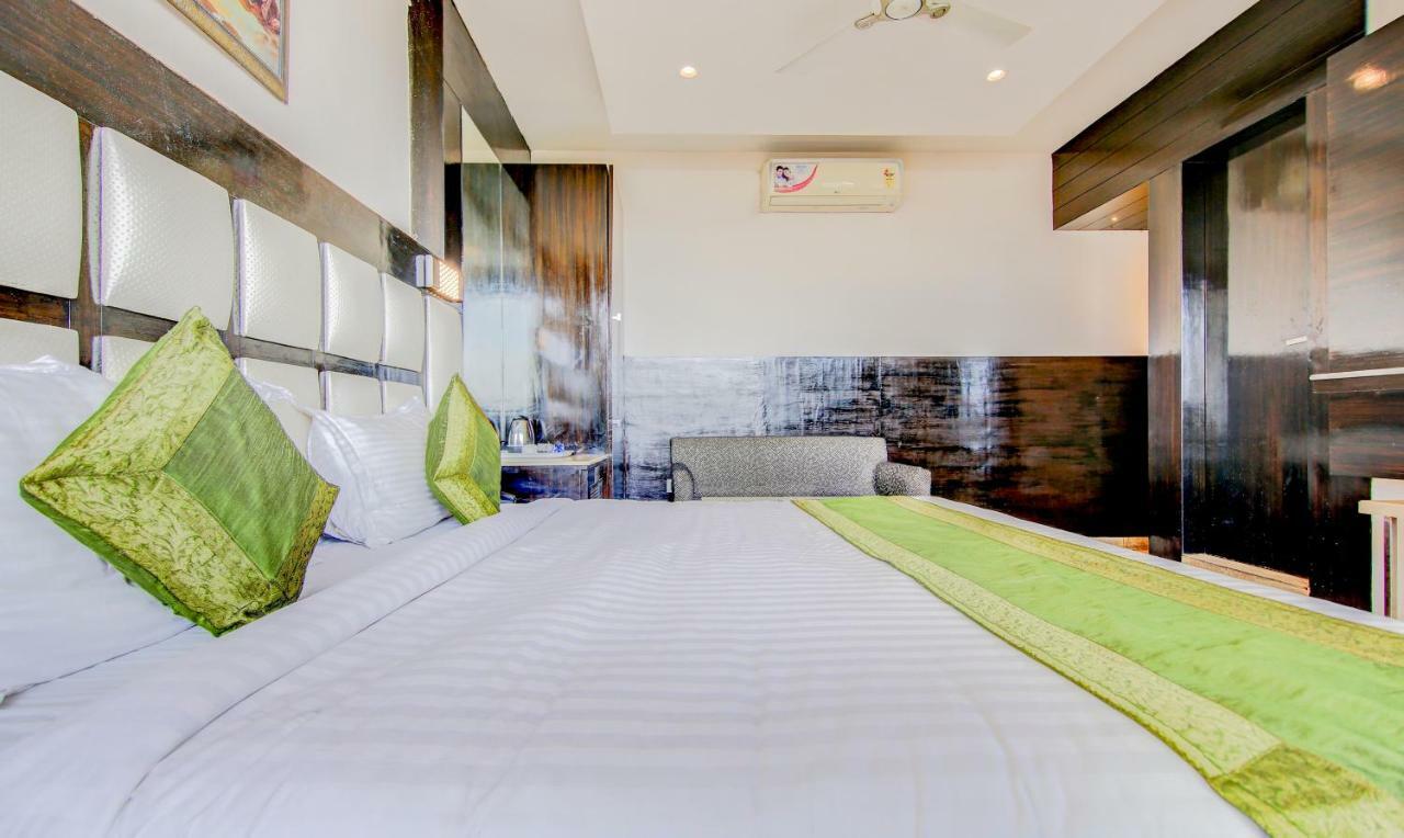Treebo Trend Lavish Inn Dharamshala Exterior photo